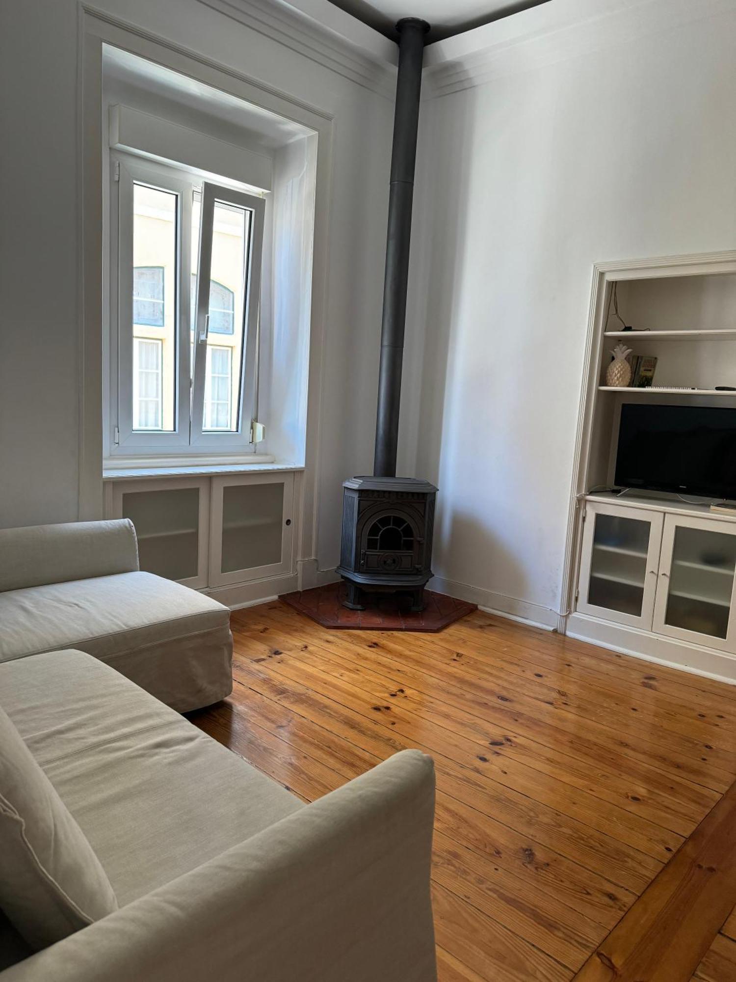 The House In Intendente Lejlighed Lisboa